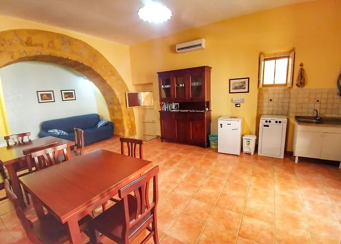 Anita לינה וארוחת בוקר אגריג'נטו