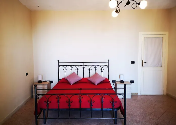 לינה וארוחת בוקר Anita 4*