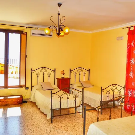 Bed & Breakfast Anita 4*